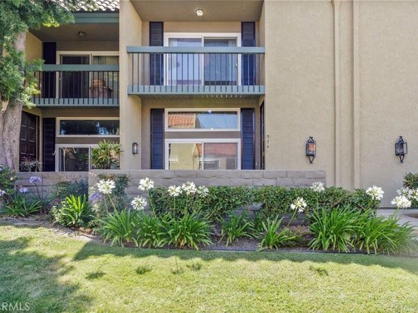 974 Palo Verde , Long Beach, CA 90815