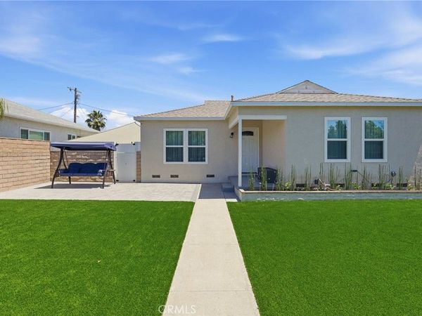 12824 Osborne , Pacoima, CA 91331