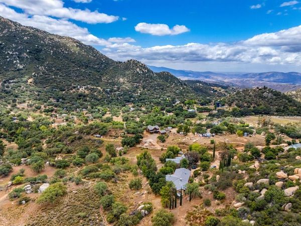 17566 LYONS VALLEY Road , Jamul, CA 91935