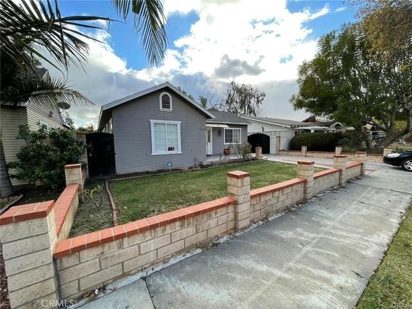 326 E Bishop , Santa Ana, CA 92701