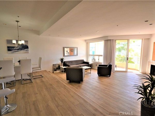 235 Main Street , Unit 218, Venice, CA 90291