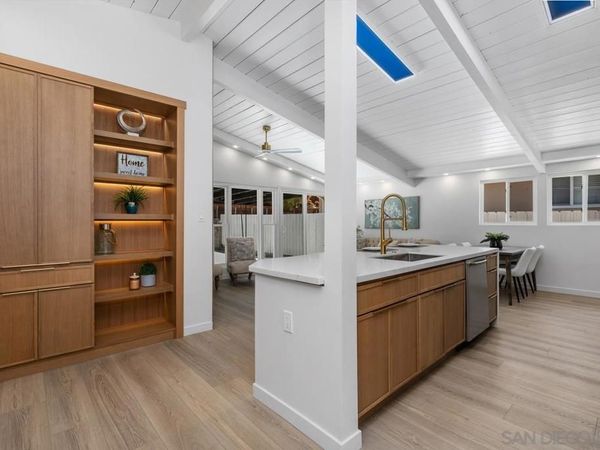 5556 Baja Dr, San Diego, CA 92115