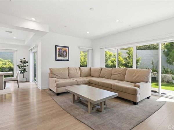 25628 Rolling Hills Way, Torrance, CA 90505