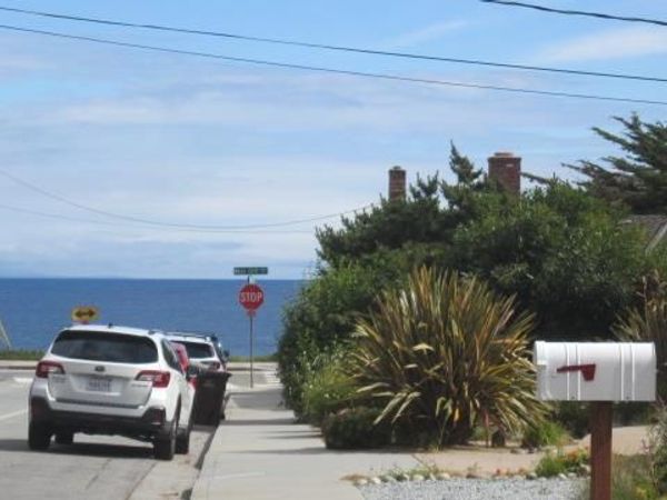 127 Swift Street, Santa Cruz, CA 95060