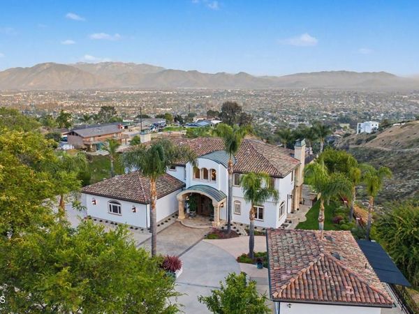 1145 W San Clemente Way , Camarillo, CA 93010