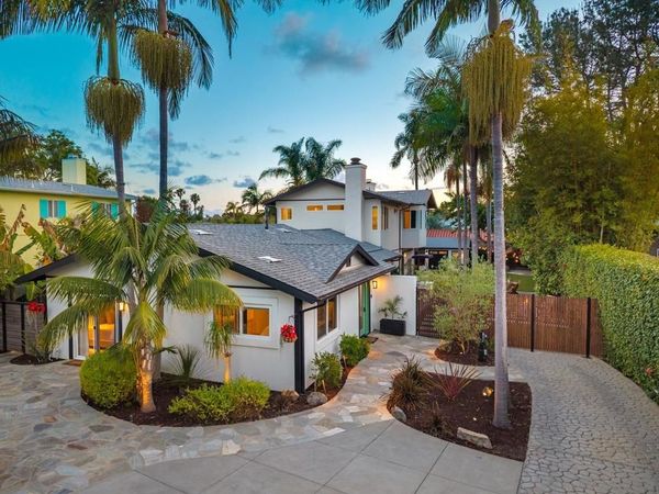 1802 Hygeia Ave, Encinitas, CA 92024