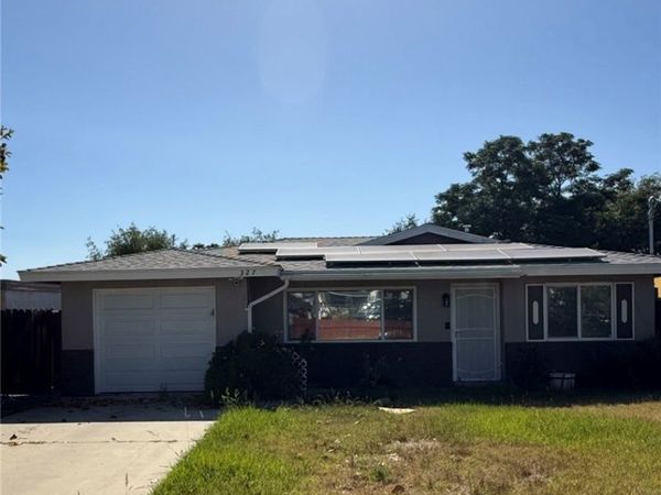 327 S Gilbert, Hemet, CA 92543