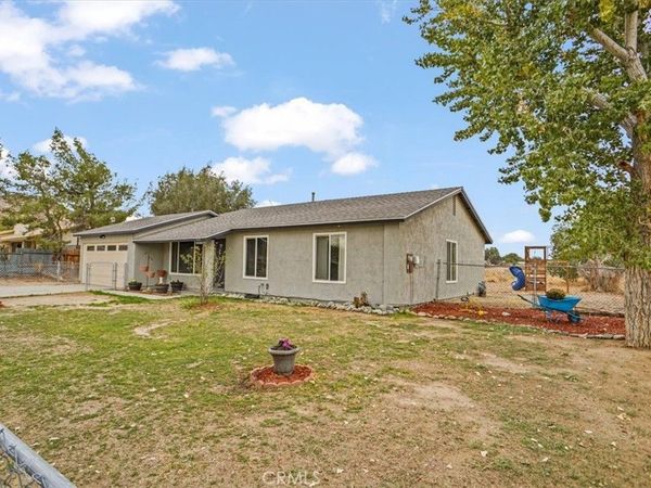 40287 Fieldspring , Palmdale, CA 93591