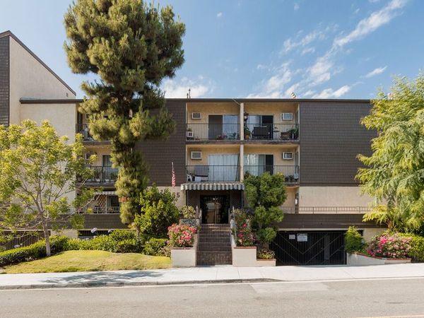 365 Burchett Street, Unit 312, Glendale, CA 91203