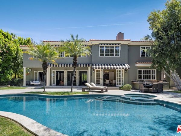 5425 Encino Avenue, Encino, CA 91316