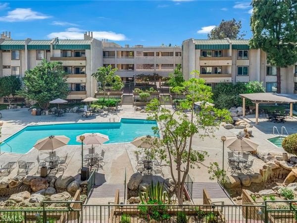 12141 Centralia Street, Unit 320, Lakewood, CA 90715