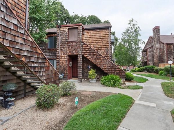 1555 Hecker Pass Road, Unit E201, Gilroy, CA 95020