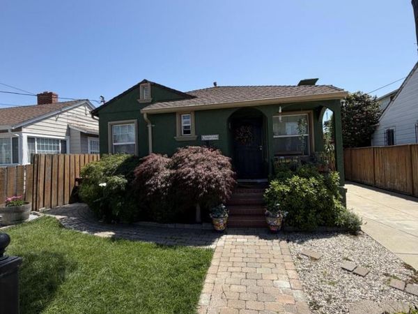 2414 107th Avenue, Oakland, CA 94603