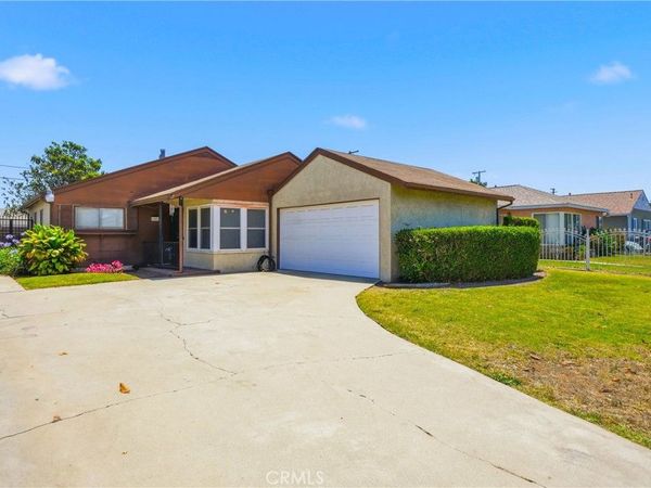 14018 S Zamora, Compton, CA 90222