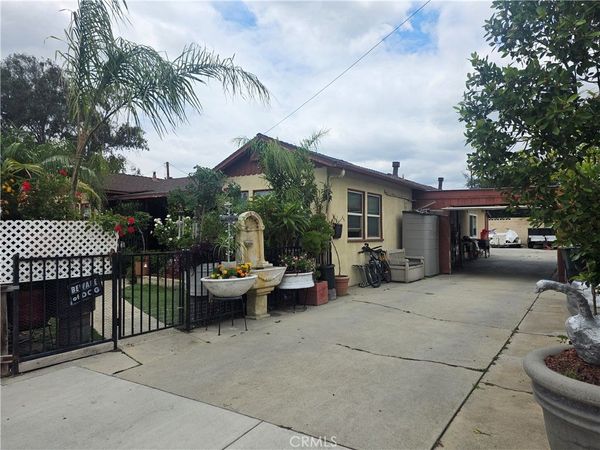322 W Phillips, Ontario, CA 91762