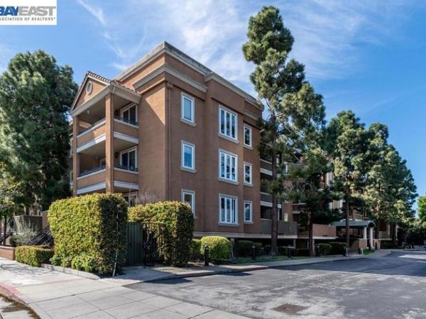 401 S Norfolk St, Unit 216, San Mateo, CA 94401