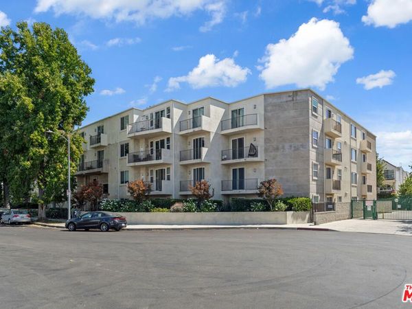 14412 Killion Street, Unit 205, Sherman Oaks, CA 91401