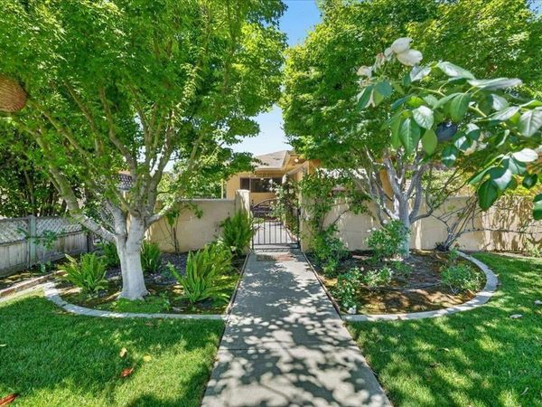 72 Henry Street, Hollister, CA 95023