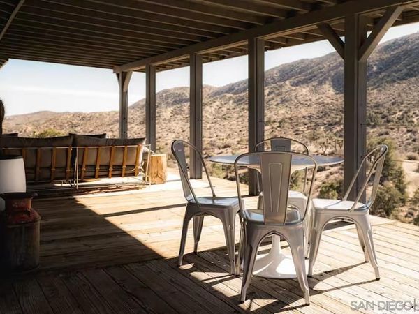 48311 Burns Canyon Rd, Pioneertown, CA 92268