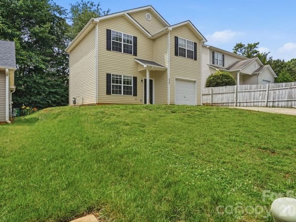 5240 Javitz Road , Charlotte, NC 28216