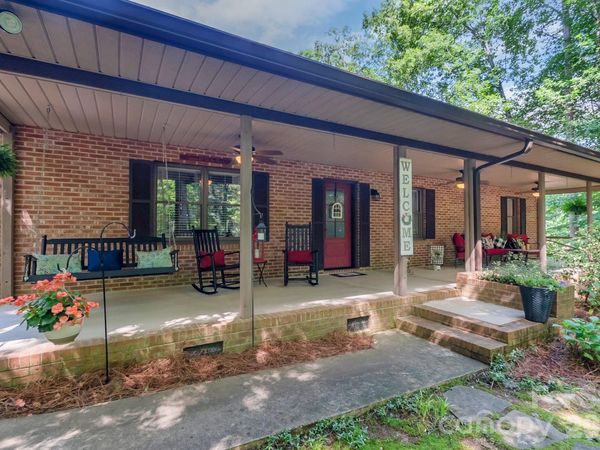 6806 Davis Road , Waxhaw, NC 28173
