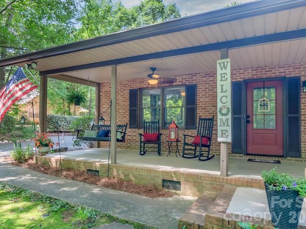 6806 Davis Road , Waxhaw, NC 28173