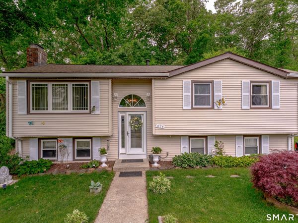 226 Rose St, East Haven, CT 06513