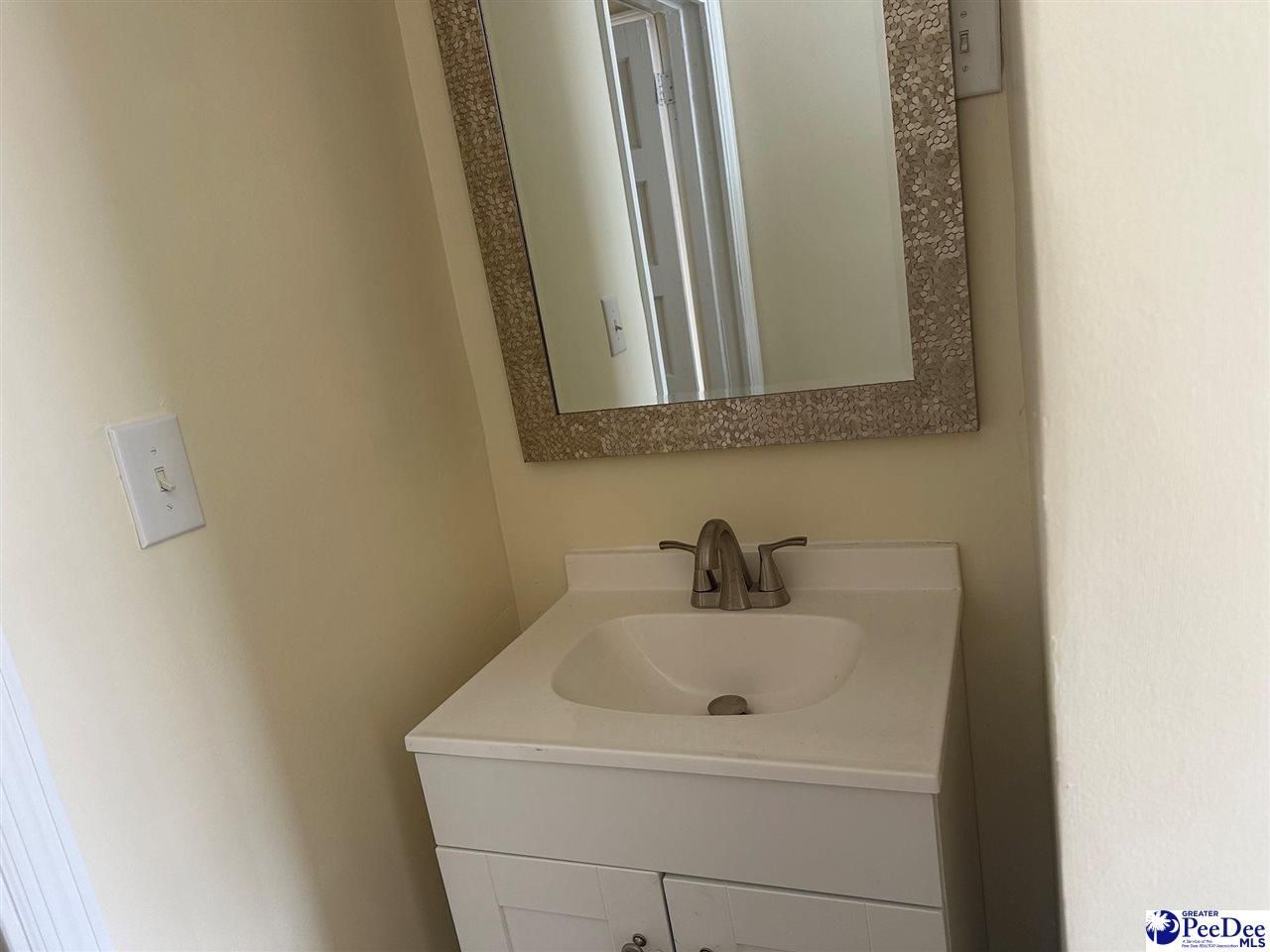 111 C Avenue Photo 11