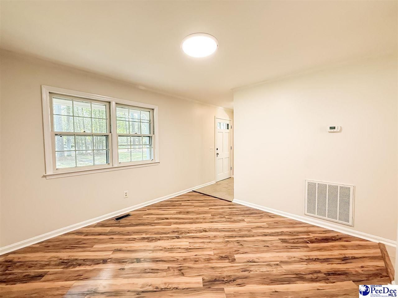1611 Linden Drive Photo 10