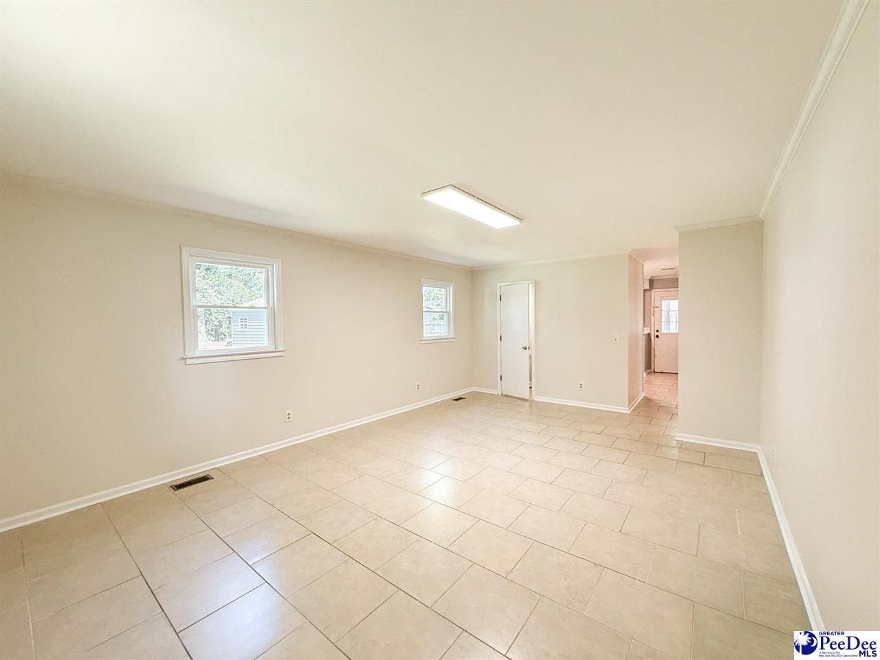 1611 Linden Drive Photo 14