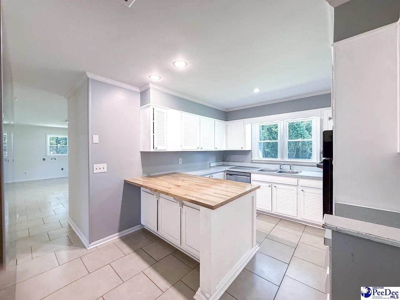 1611 Linden Drive Photo 17