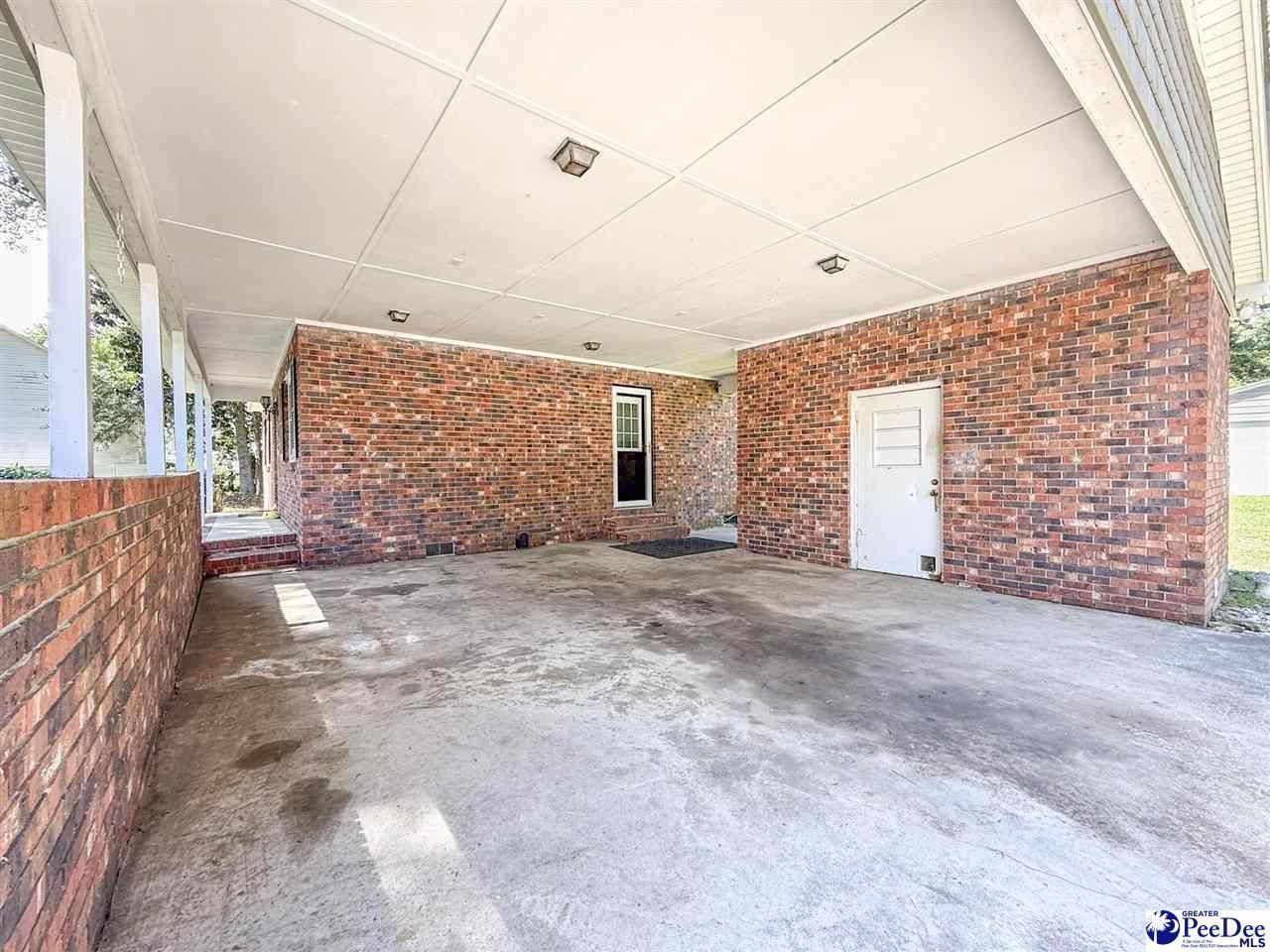 1611 Linden Drive Photo 34