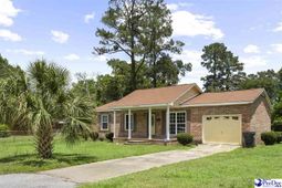 208 Huggins Street photo 4