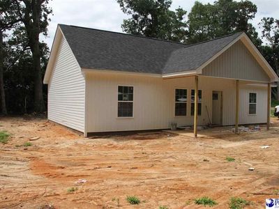 1643 Morrell Dr., Hartsville, SC 29550
