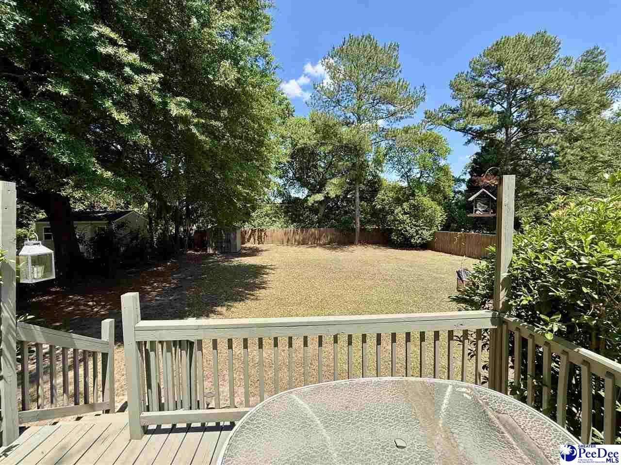 603 Green St Photo 14