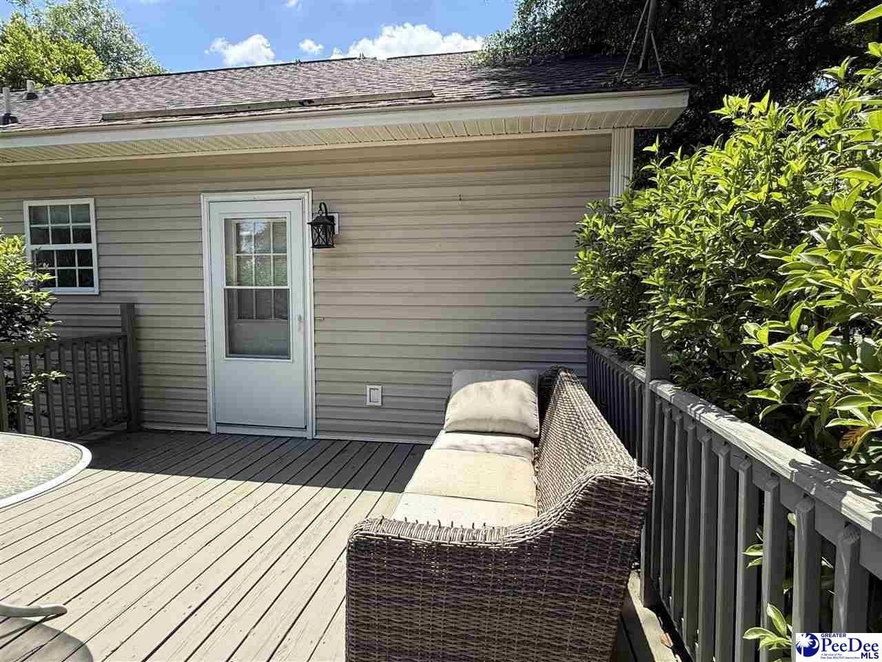 603 Green St Photo 15