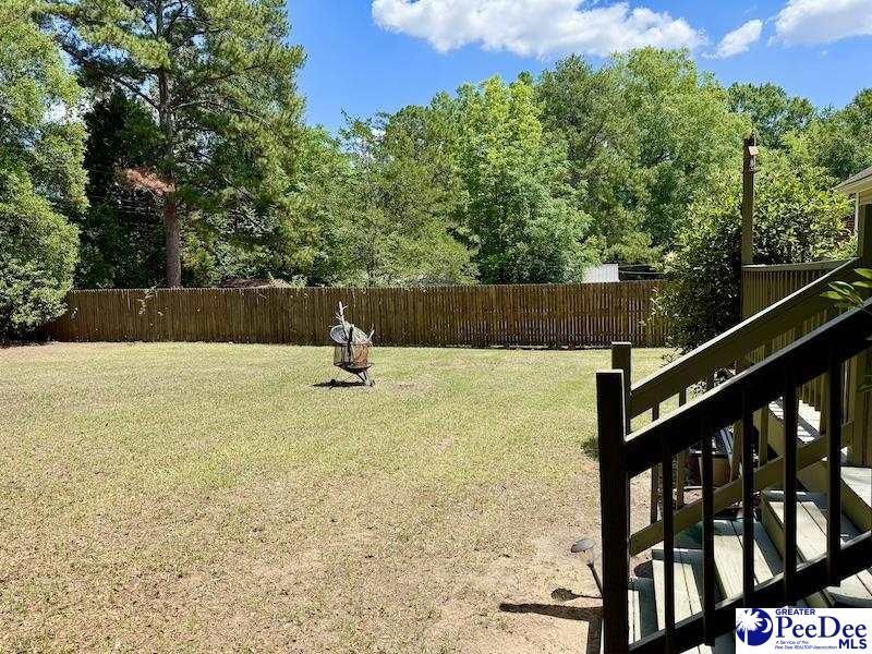 603 Green St Photo 17