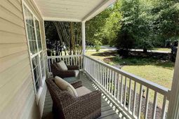 603 Green St photo 4