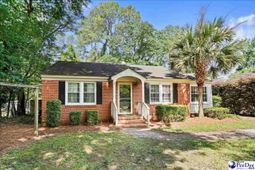 927 Sherwood Dr photo 4