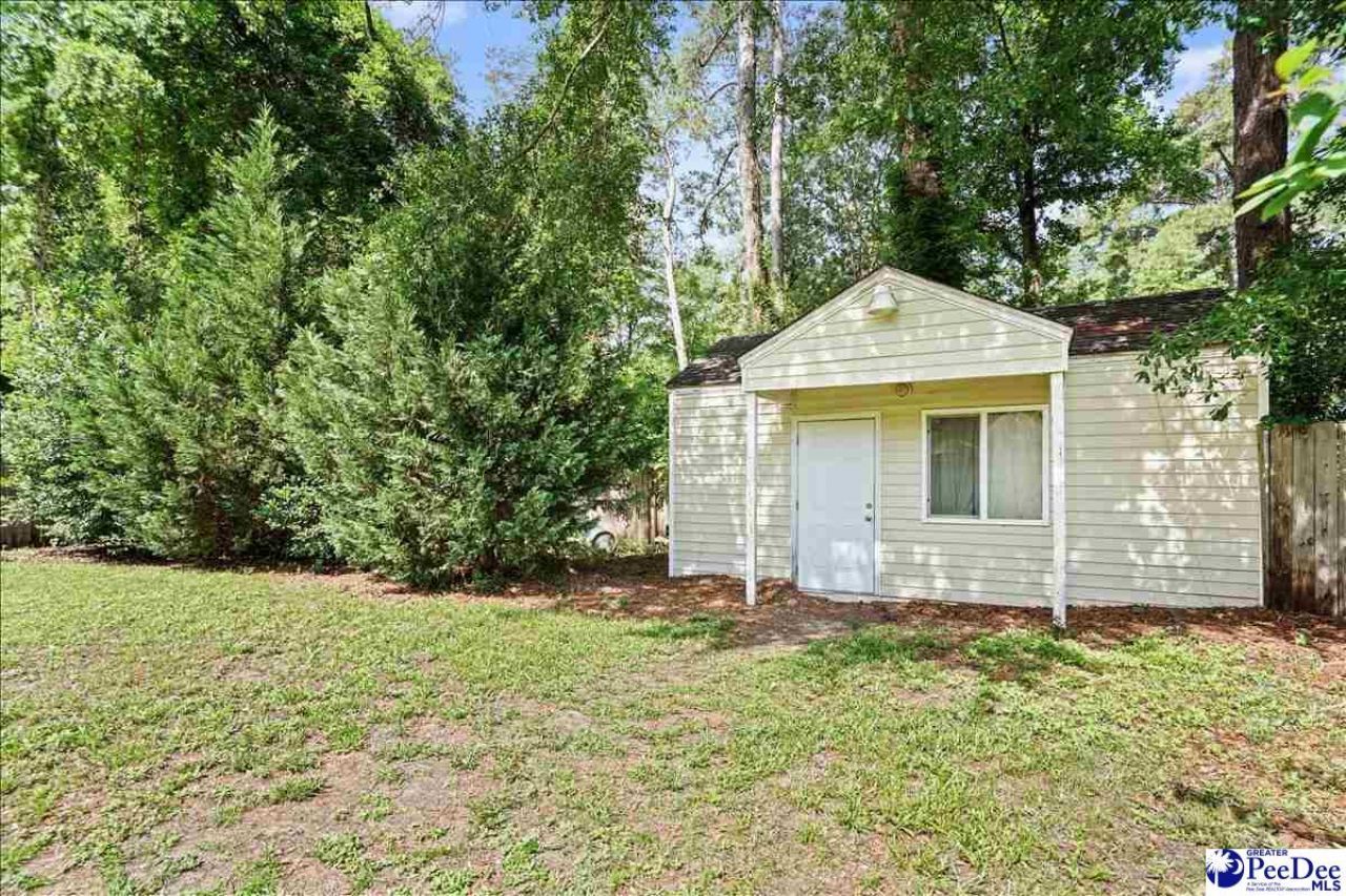 927 Sherwood Dr Photo 30