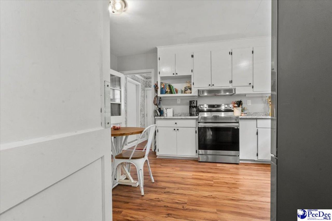 204 Gandy Dr Photo 13