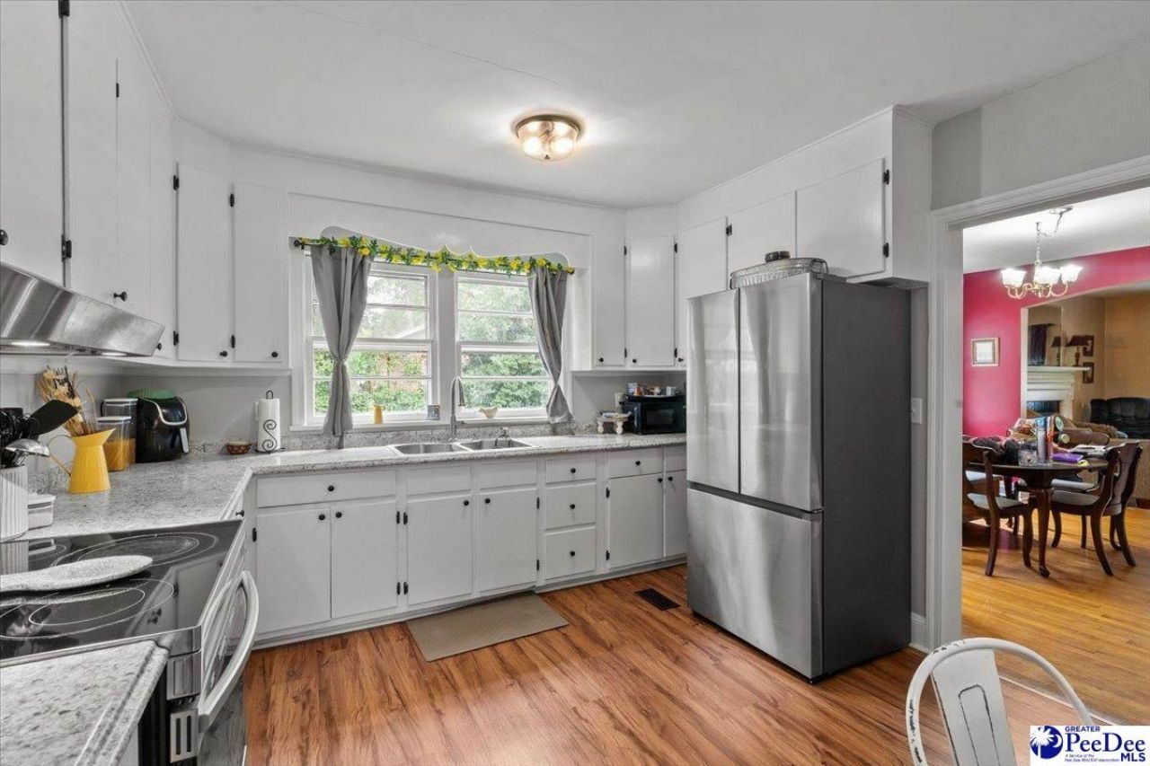 204 Gandy Dr Photo 17
