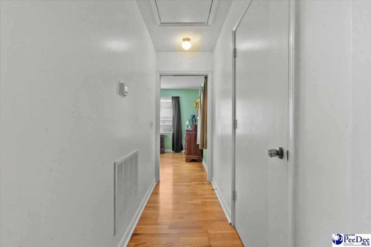 204 Gandy Dr Photo 25