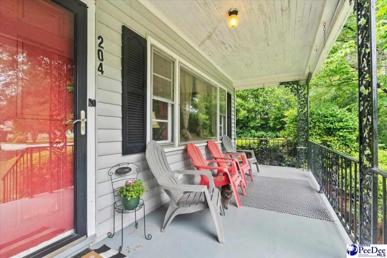 204 Gandy Dr Photo 4