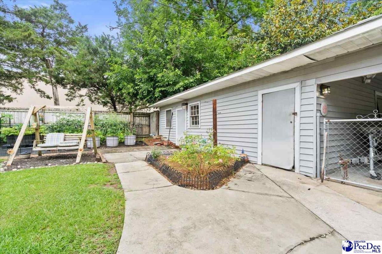 204 Gandy Dr Photo 49