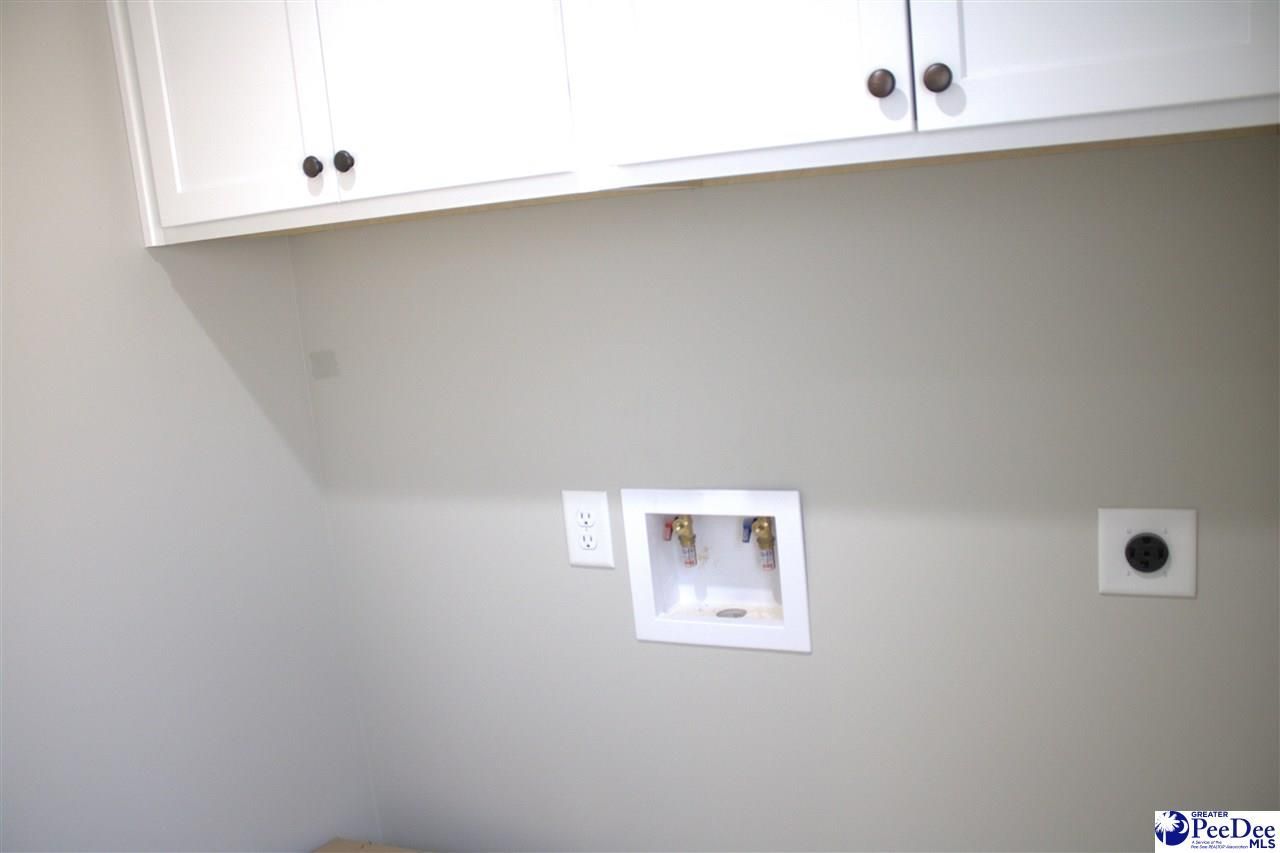 1271 Egrets Point Photo 11