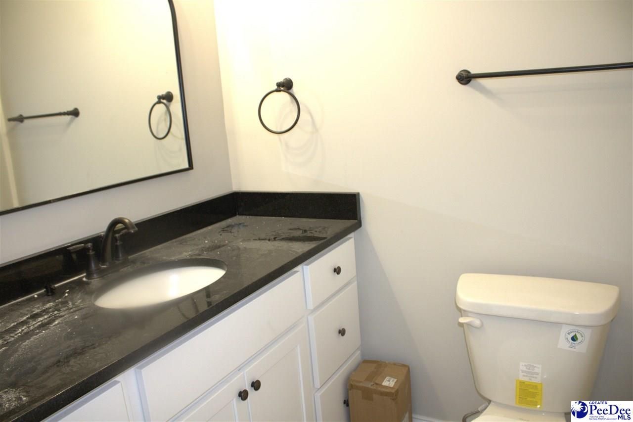 1271 Egrets Point Photo 7