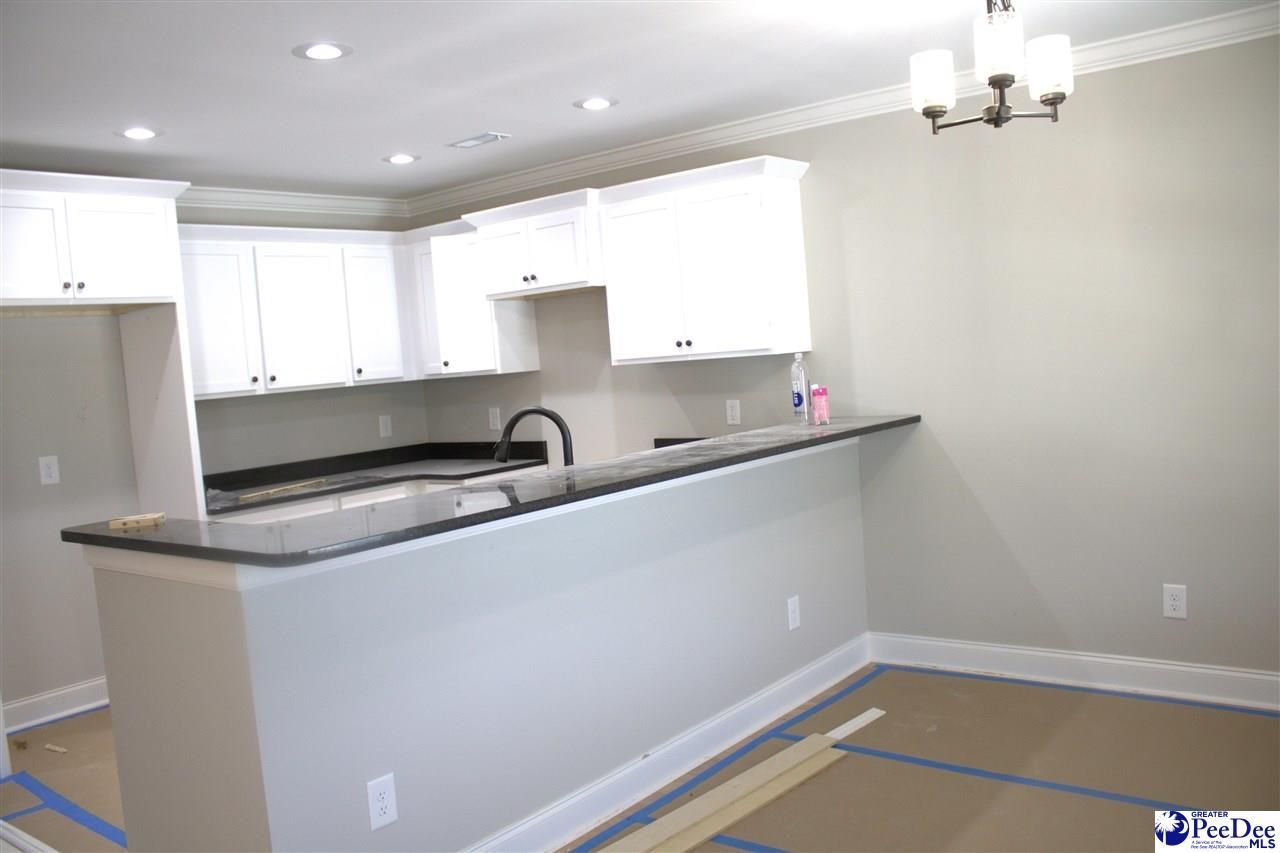 1271 Egrets Point Photo 9