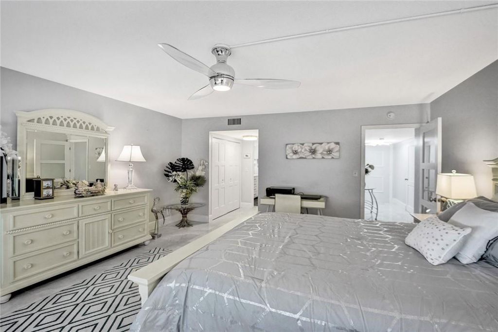 3430 Galt Ocean Drive, Unit 804, Fort Lauderdale, FL 33308 Photo