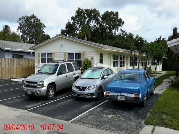 233 NW 25th Street, Wilton Manors, FL 33311